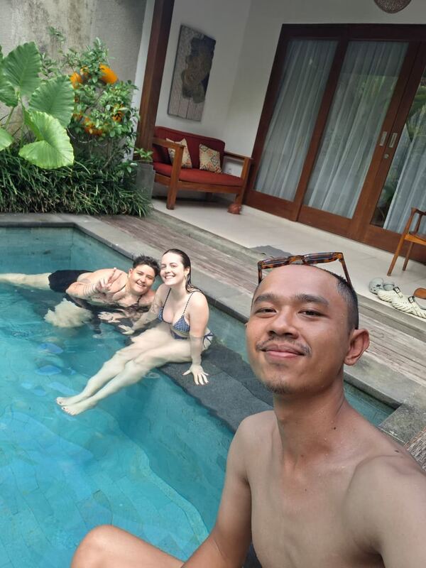 Batuh with guests in Bali, photo 18 of 32