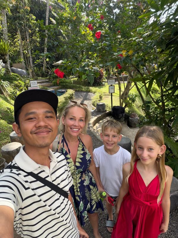 Batuh with guests in Bali, photo 9 of 32