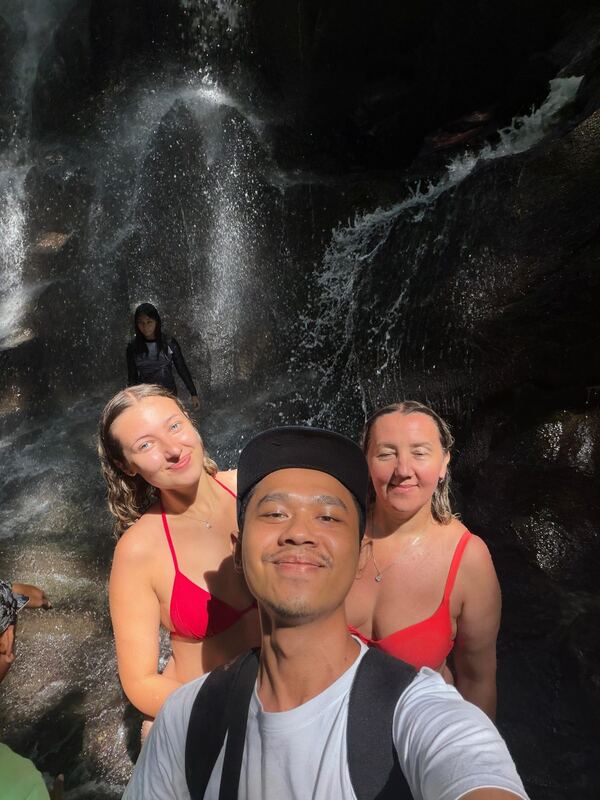 Batuh with guests on the road in Bali